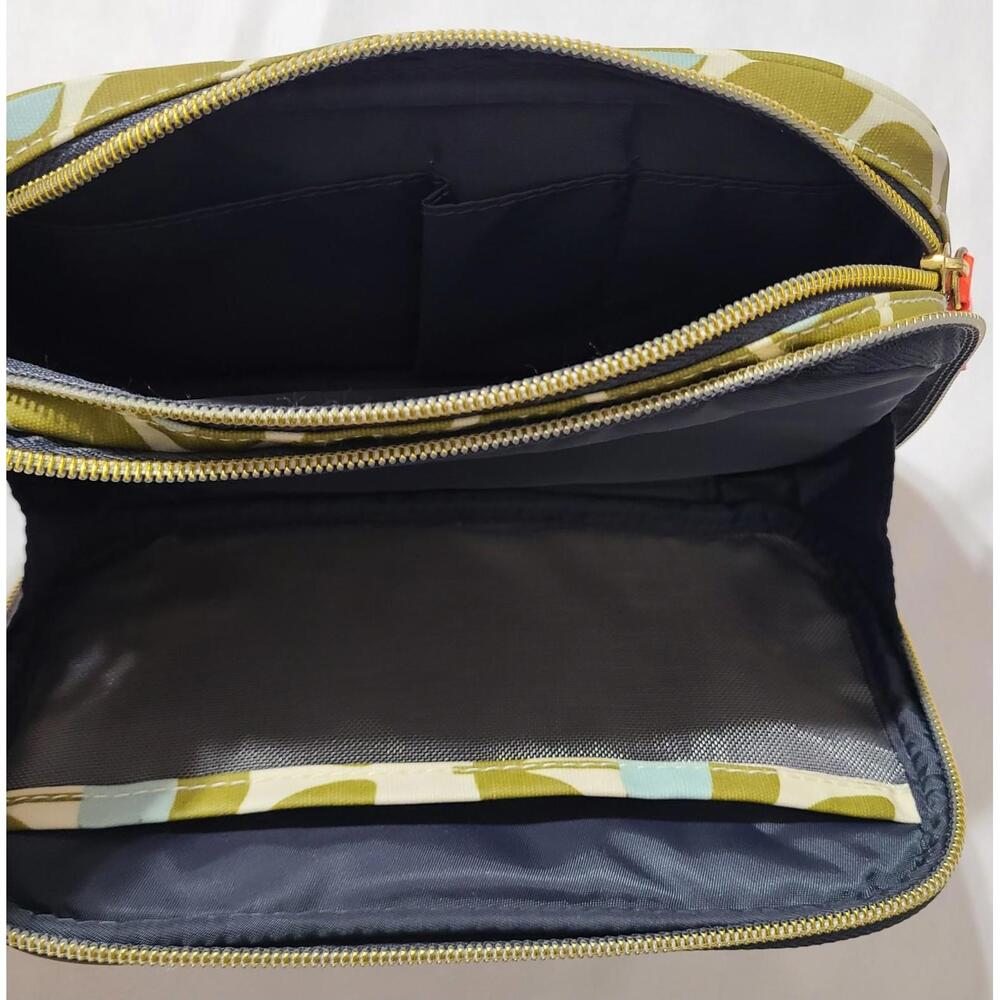 Orla Kiely Bag  Teal Green Floral Waxcoated Makeup Cosmetic Pouch Travel Storage - Picture 8 of 9